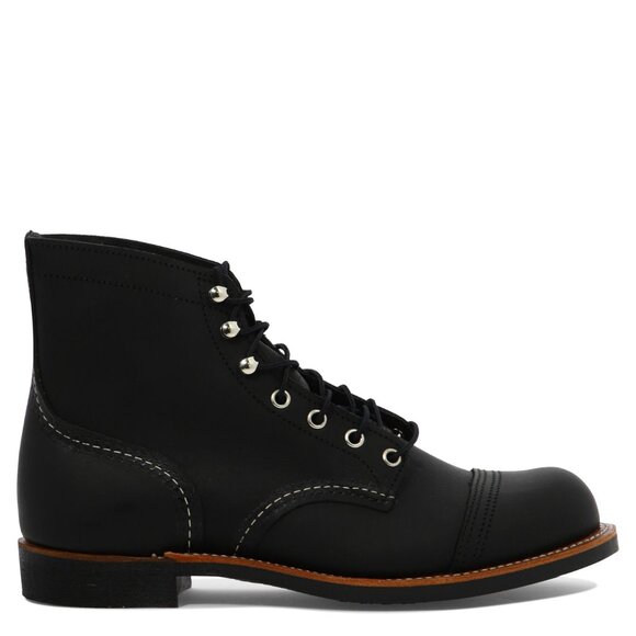 Red Wing Shoes Iron Ranger Ankle Boots US 9 Men